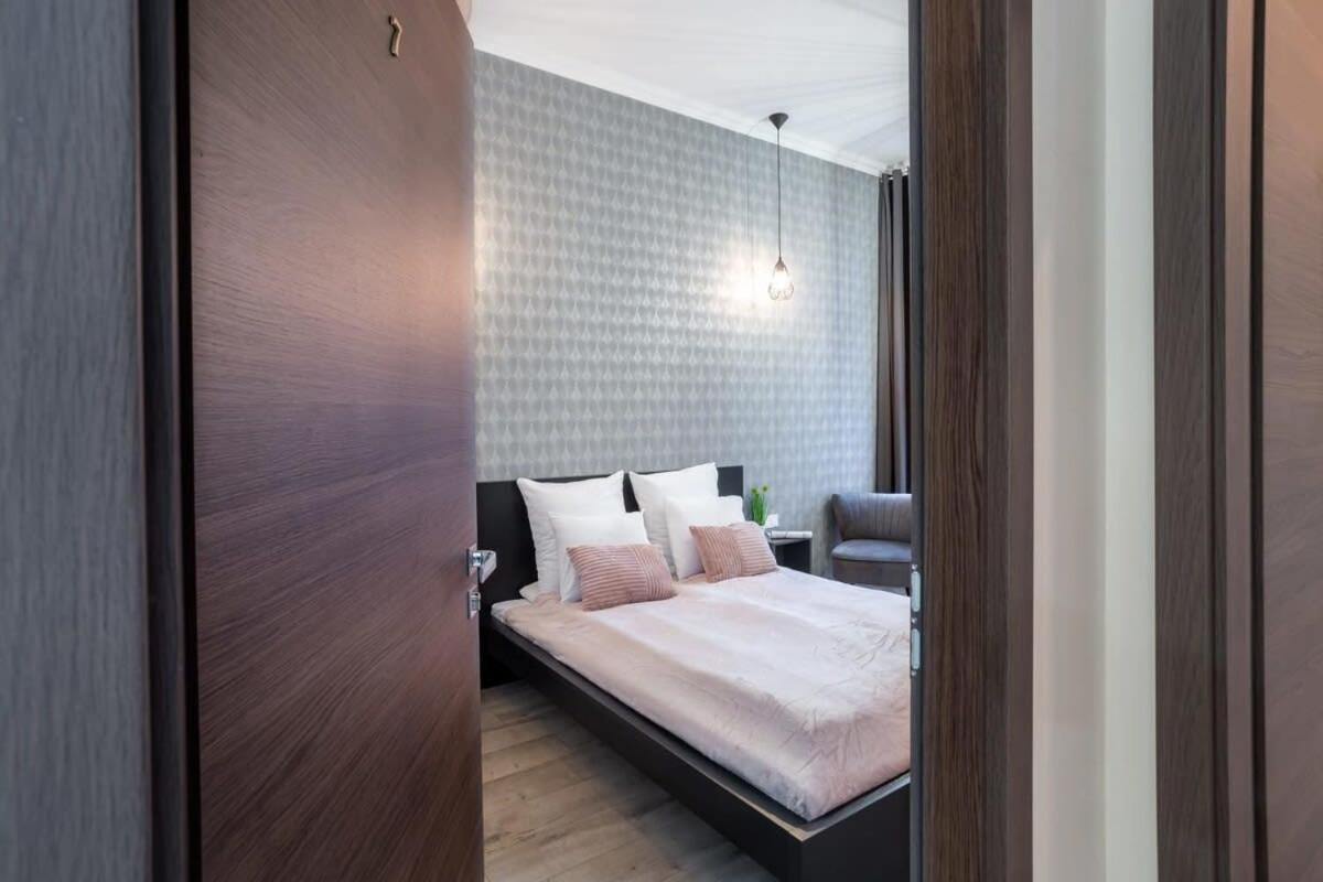 Extra Central And New Studio Budapest Extérieur photo